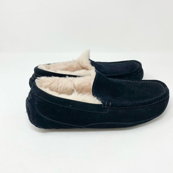 UGG Black Ascot Suede Slippers Men’s Size 9 EUC main image 5